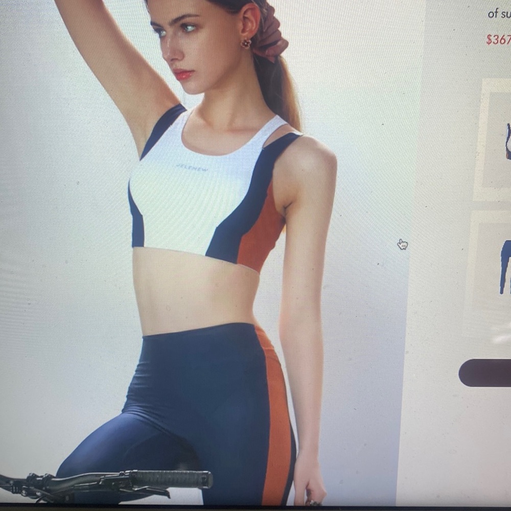 Stylish Women's Colorblock Leggings